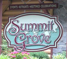 Summit Grove Lodge sign on the old Pacific Highway north of Vancouver.